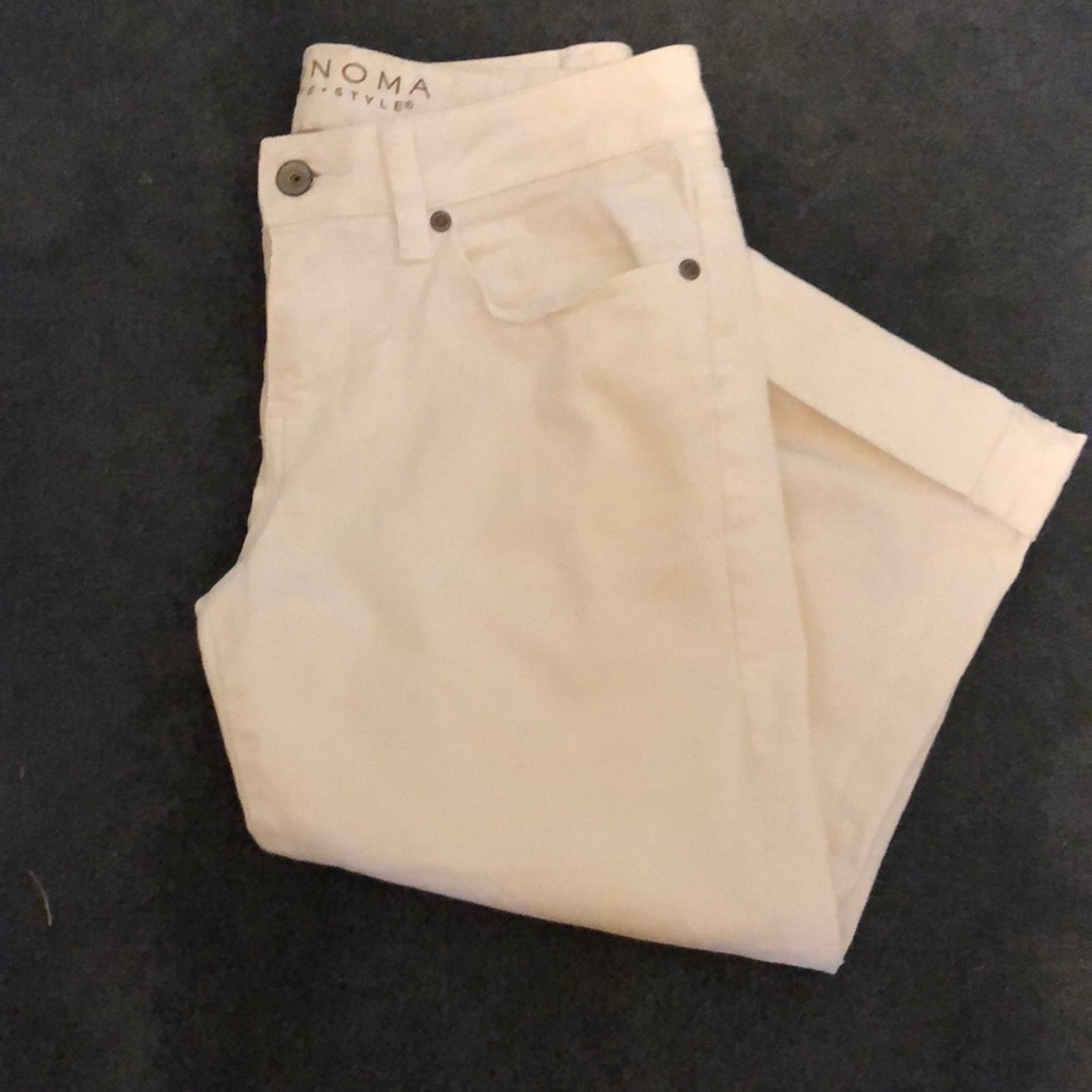 White Capris